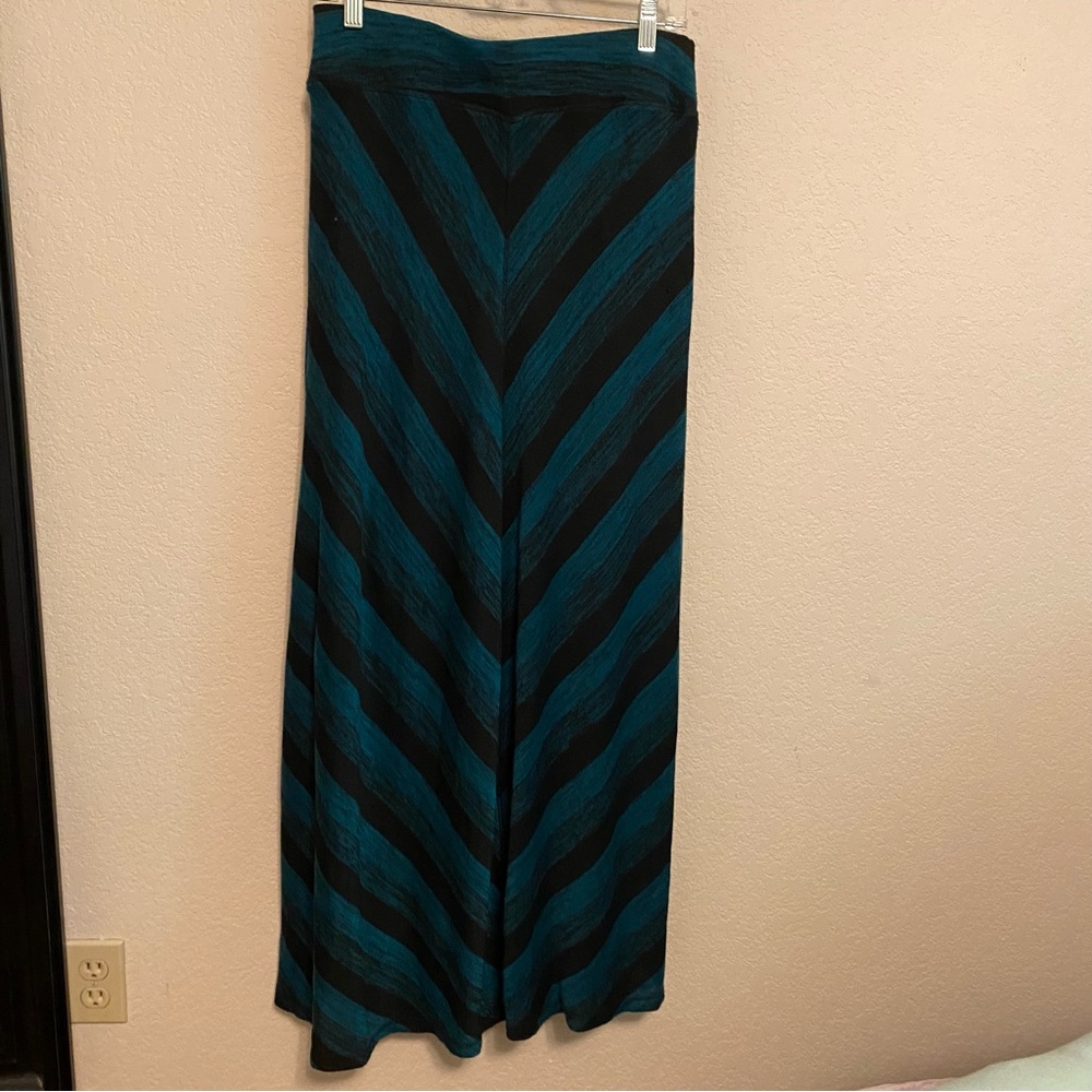 gnw Angled Striped Maxi Skirt